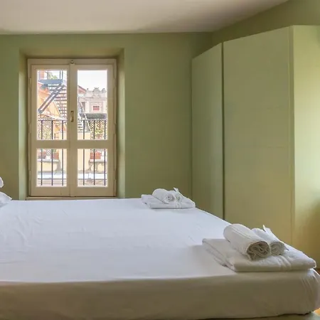 Piazza Venezia Charming & Bright Apartment Rome Exterior photo